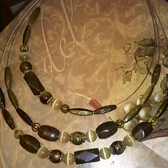 3 Row Statement Necklace