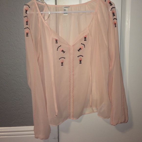 Tribal polyester long sleeve - Picture 1 of 1