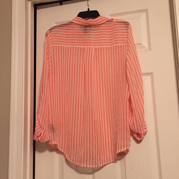 Juniors Blouse - Picture 2 of 2