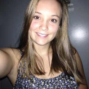 Meet your Posher, Emma