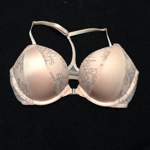 Victoria's secret bombshell bra