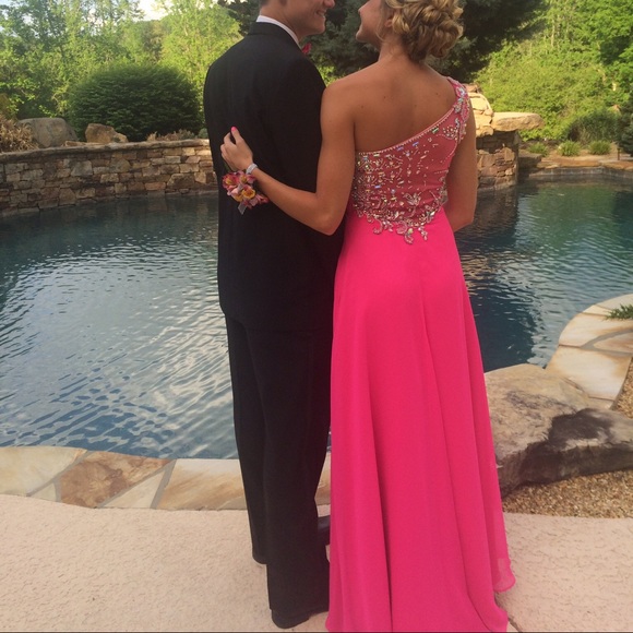 Riva prom dress - Picture 2 of 2