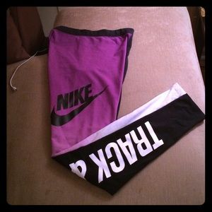 Nike two toned track & field leggings