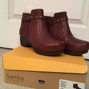 Sanita (ORIGINAL DANSKO)ankle high Boots
