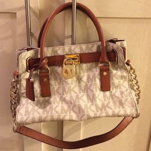 MK pocketbook