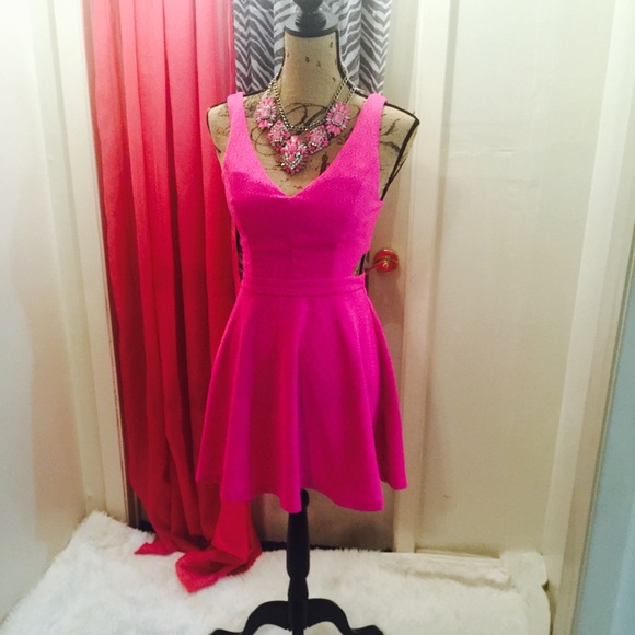 Neon pink dress used a few times but gently used😊