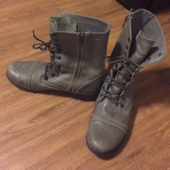 Steve Madden Troopa Boots