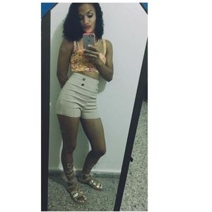 Meet your Posher, Tiffany