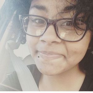 Meet your Posher, Sabrina