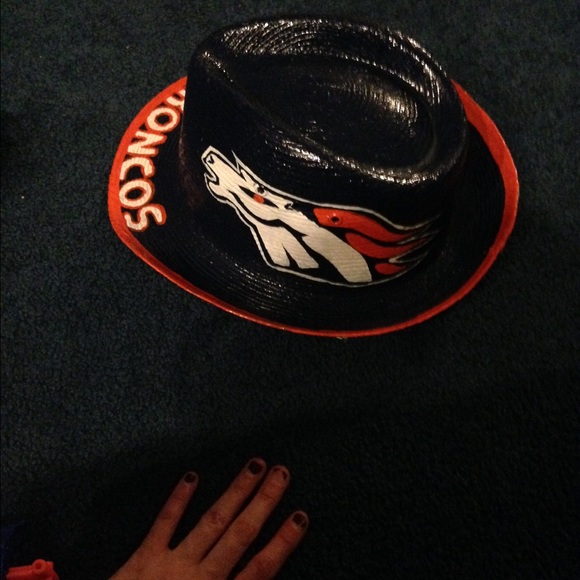 Bronco hat - Picture 3 of 3