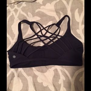Lulumon sports bra size Large