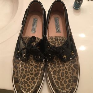 sperrys print boat shoes!
