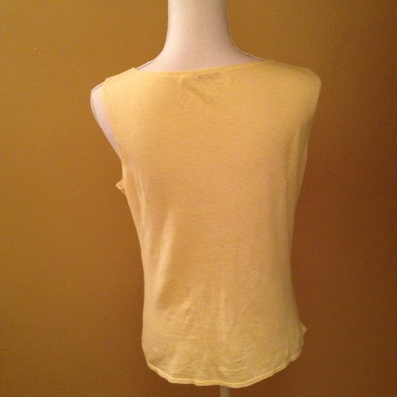 MaxStudio Yellow Top - Picture 2 of 2