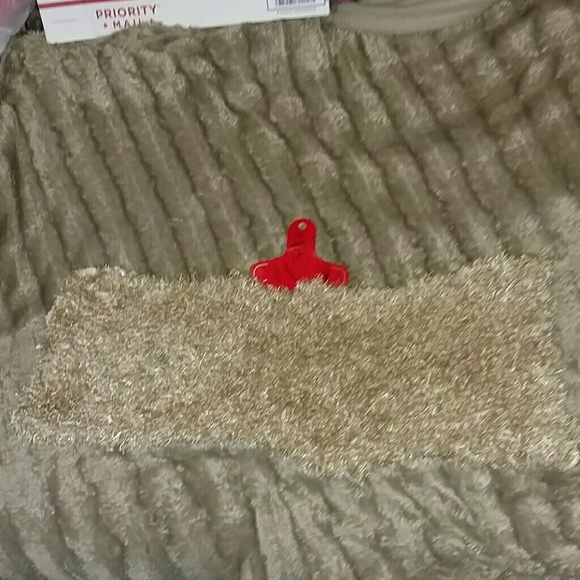 🍎3 For 15🍎. 💥 SALE 💥 7 Ways To Use This Scarf - Picture 1 of 4