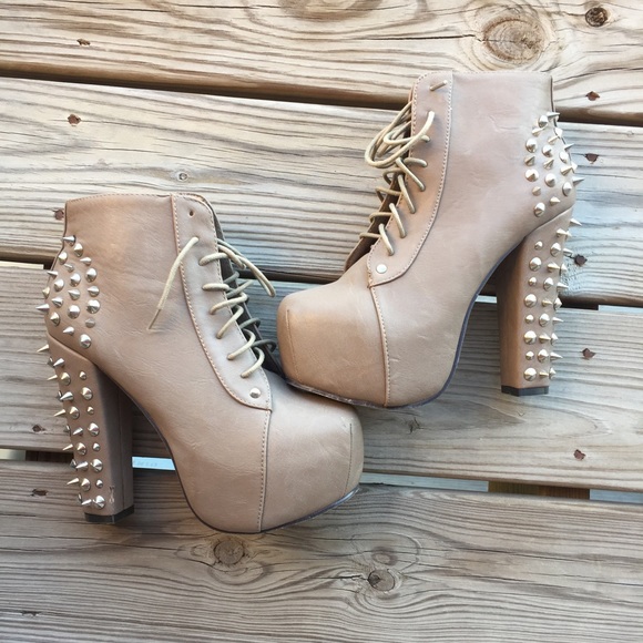 Spiked boots
