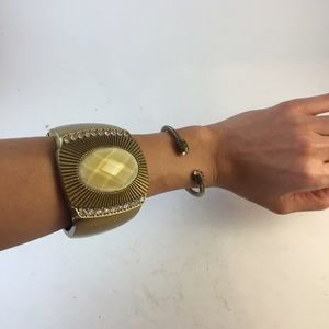 Vintage oval beam bangle bracelet