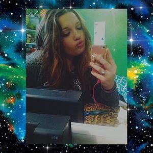 Meet your Posher, Ali