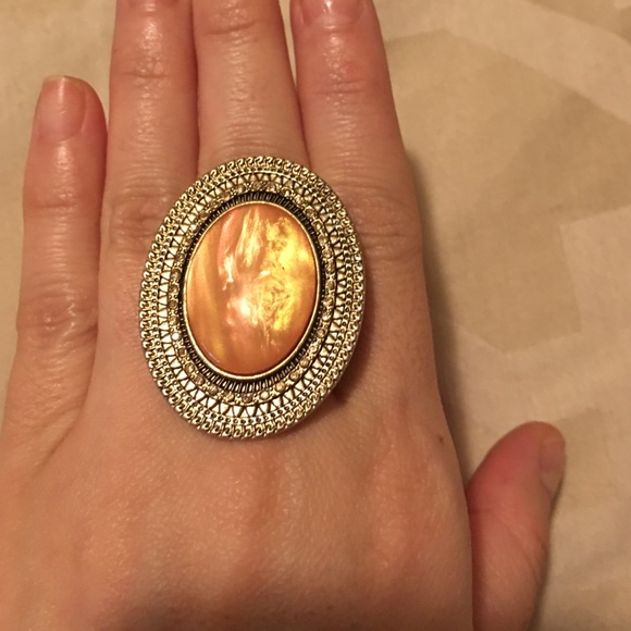 Oval Ring