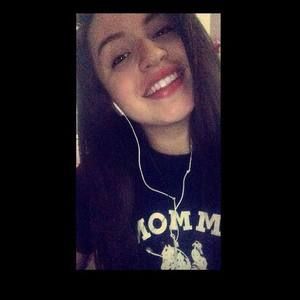 Meet your Posher, Alondra