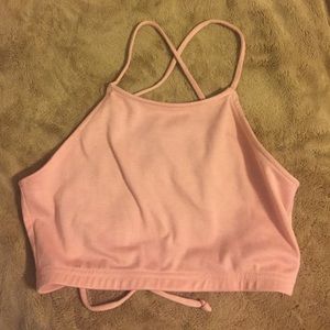 💕💕Cute pink halter crop💕💕