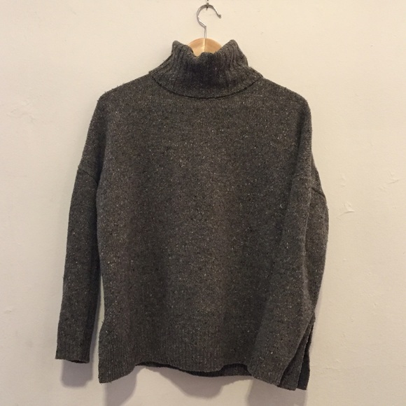 PRE-LOVED Vince Wool Turtleneck