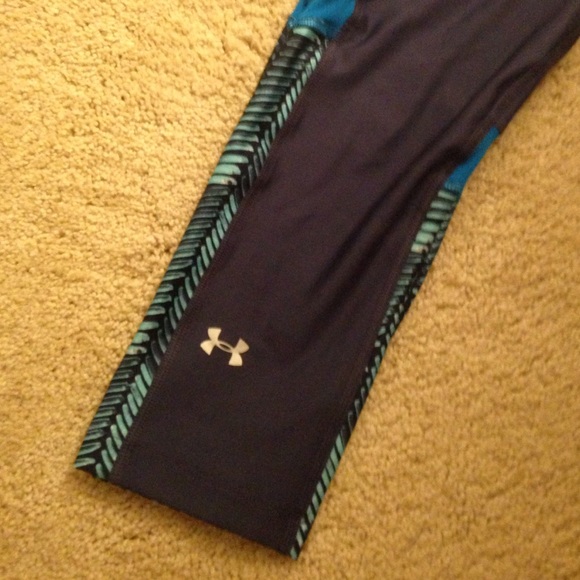 Under Armour Heat gear compression workout pants