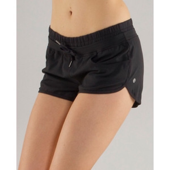 lululemon athletica Pants - Lululemon Strength and Tone Shorts