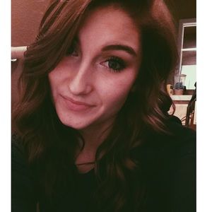 Meet your Posher, Tessa