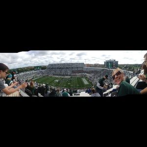 Meet your Posher, Lexi