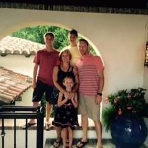 Meet your Posher, Travis