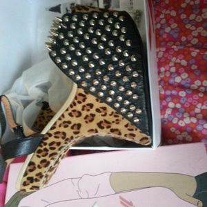 Jeffrey Campbell vicious ex