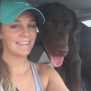 Meet your Posher, Vivian