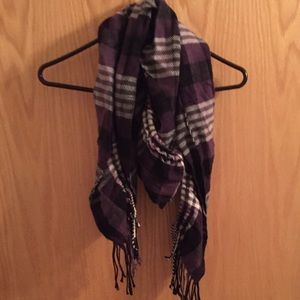 Plaid scarf - purple, black, white