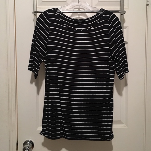 Green Envelope size L. navy/white stripe.