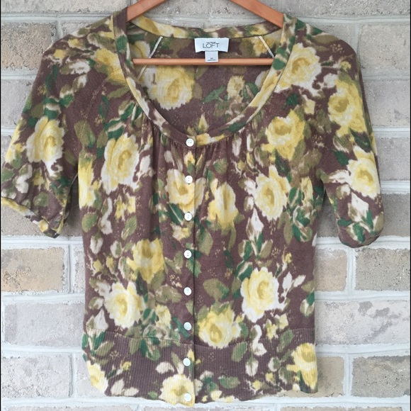 Ann Taylor Loft short sleeve sweater