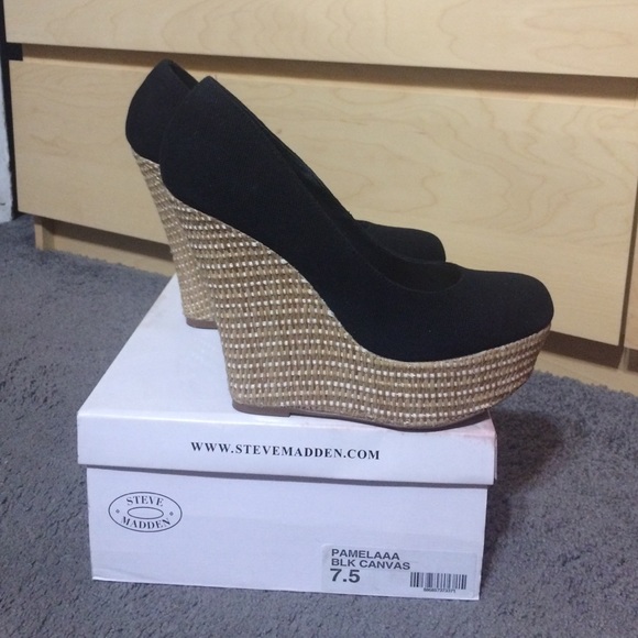 Steve Madden Pamela Wedge Black