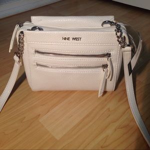 Nine West white cross body bag