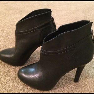 ON HOLD‼️Jessica Simpson Ankle Boots