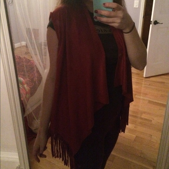 NWT rust suede moto vest with fringe - Picture 2 of 4