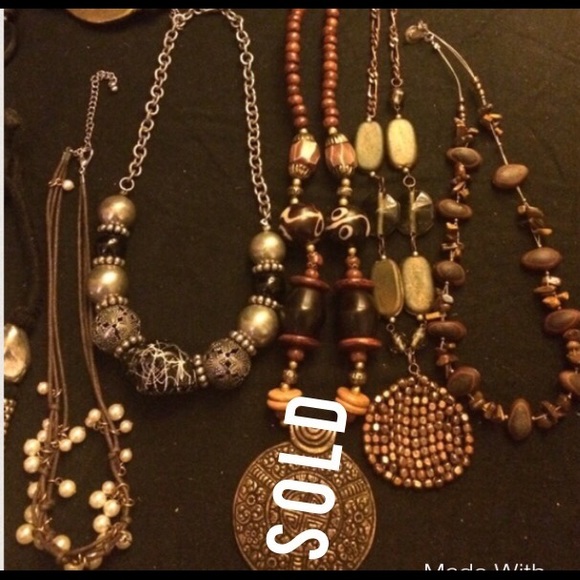 SOLD 11 Statement necklaces!!! - Picture 2 of 4