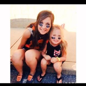 Meet your Posher, Dana