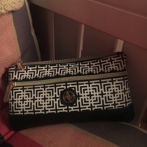 clutch purse