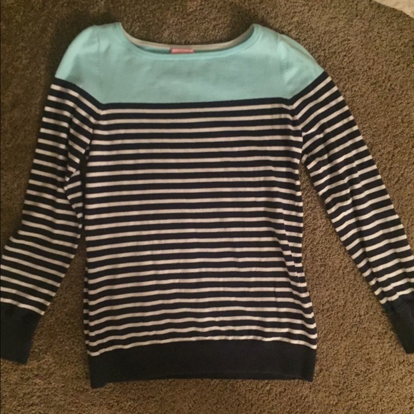 Lilly Pulitzer striped sweater size XL!! - Picture 3 of 3