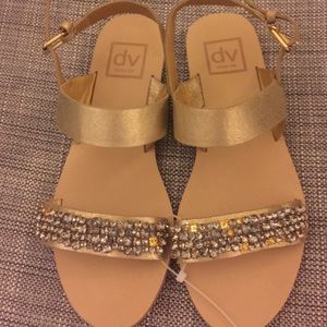 ⚡️⚡️24 hr sale⚡️⚡️Dolce Vita sandals size 5