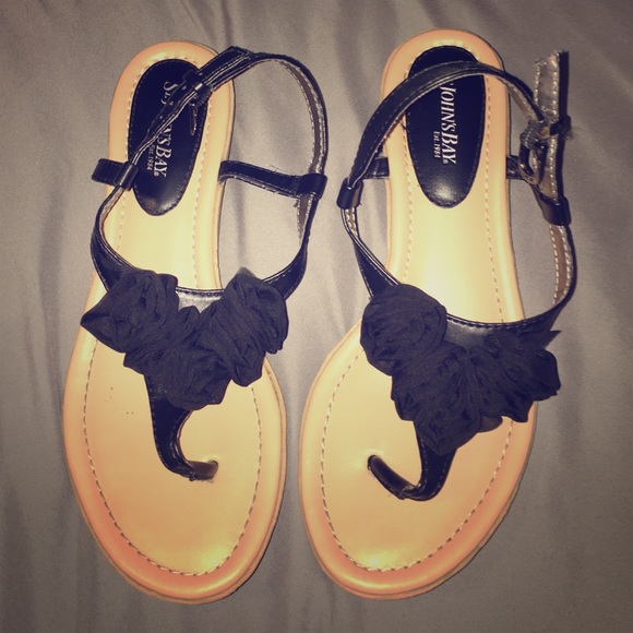 Black Floral Sandals