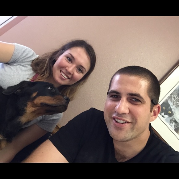 Meet your Posher, Andrea - Picture 2 of 2