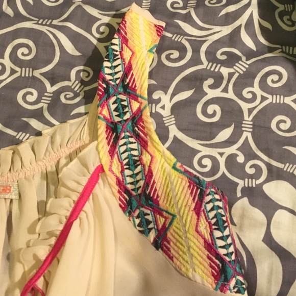 Gianni Bini Open Tank Top - Picture 2 of 4