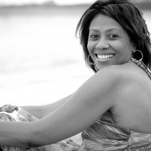 Meet your Posher, Fay