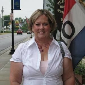 Meet your Posher, Lori