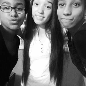 Meet your Posher, Destinee